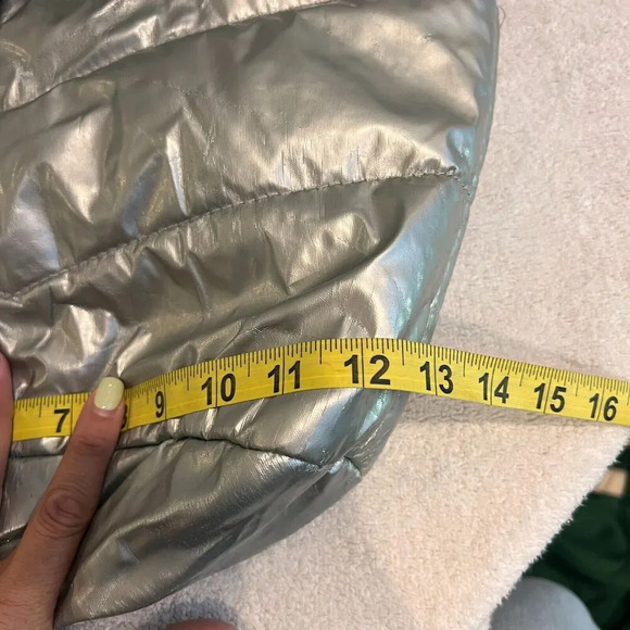 Piper & Blue Metallic Silver Quilted Zipper Tote Bag Puffer Modern Workout - Picture 10 of 10